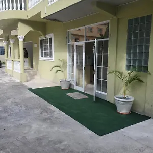  Guest house Comfy Guest Jamaica